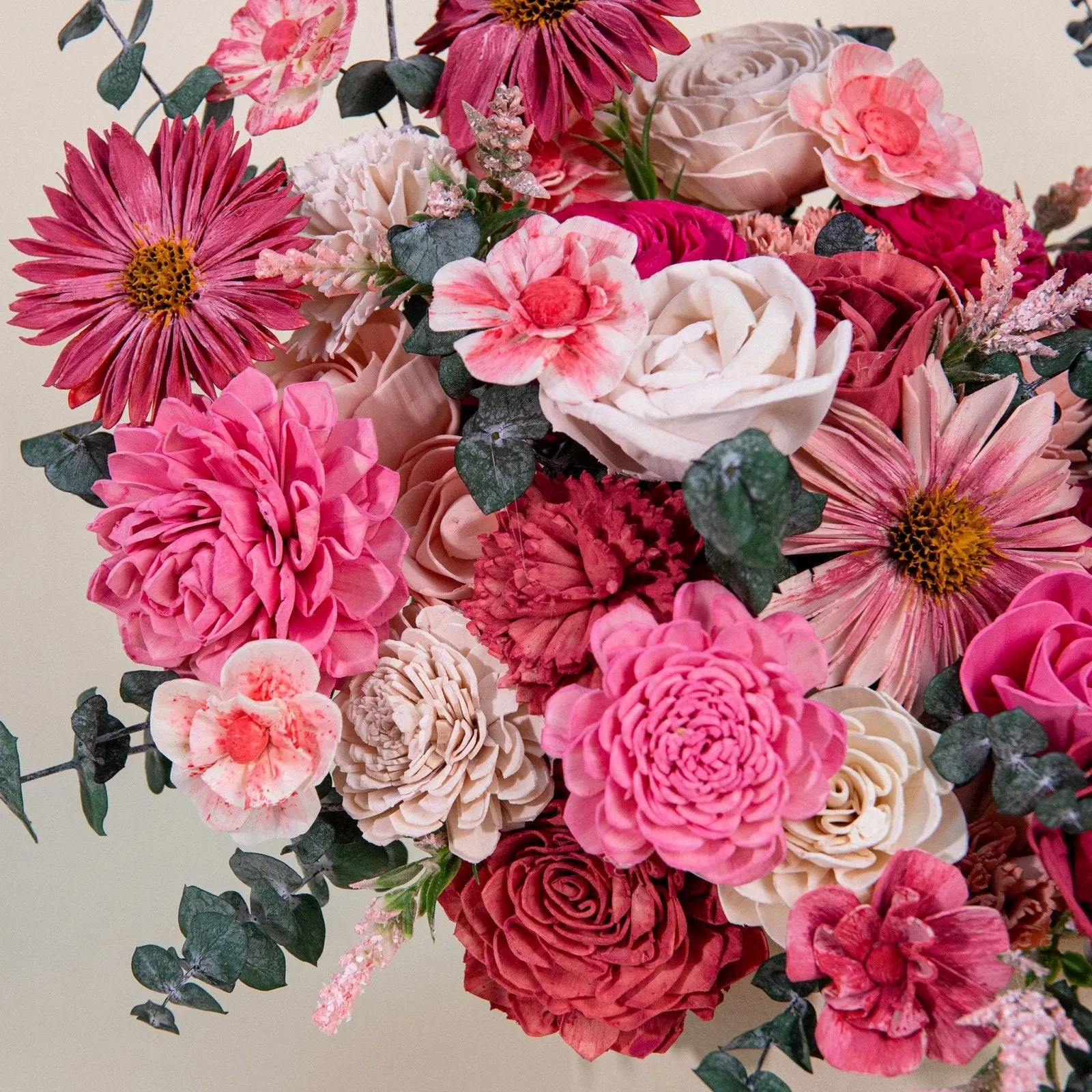 DIY Circular Gift Box Arrangement